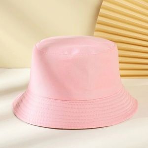 Picket bucket hat